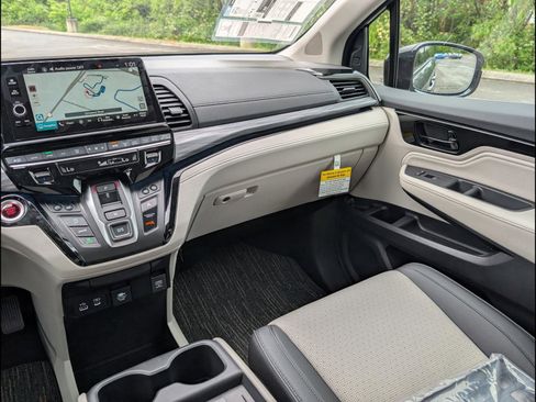 New 2026 Honda Odyssey Elite image 7
