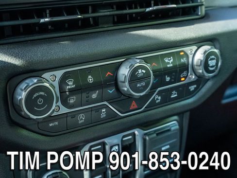 Used 2024 Jeep Wrangler Unlimited Sport AWD/4WD image 21