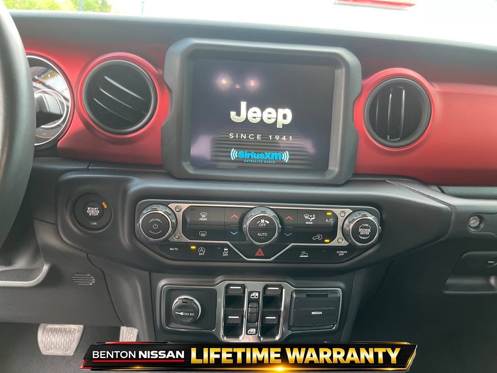Used 2022 Jeep Gladiator Sport AWD/4WD image 18