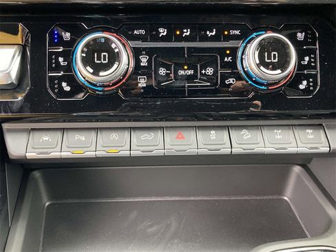 New 2025 GMC Sierra 1500 AT4X image 21