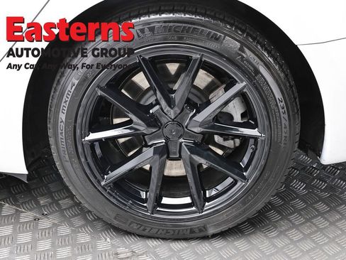 Used 2023 Tesla Model 3 Standard Range RWD image 8