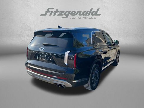Used 2024 Hyundai Palisade Limited FWD image 7