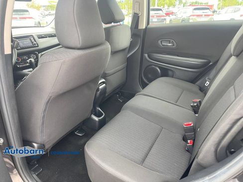 Used 2018 Honda HR-V LX image 25