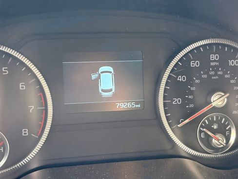 Used 2022 Kia Telluride EX w/ EX Premium Package FWD image 9