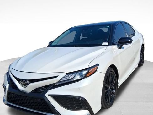 Used 2021 Toyota Camry XSE w/ Navigation Package FWD image 7