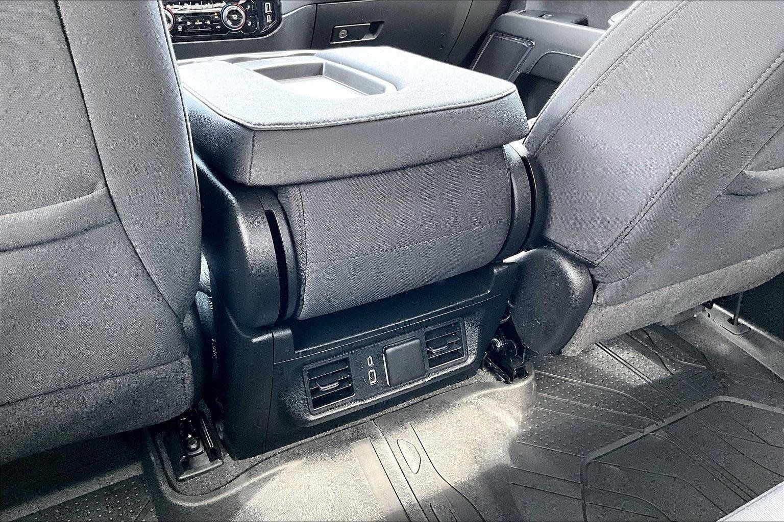 Used 2024 Chevrolet Silverado 1500 RST w/ Protection Package AWD/4WD image 34