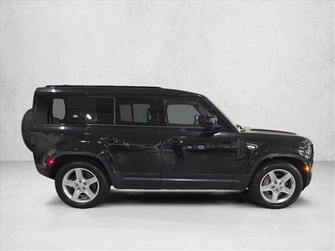 Used 2020 Land Rover Defender 110 SE AWD/4WD image 4