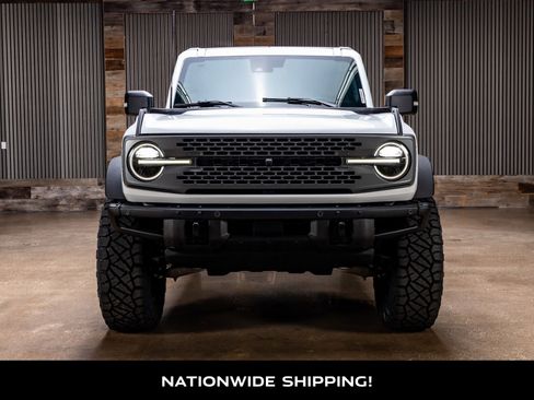 Used 2023 Ford Bronco Badlands AWD/4WD image 4