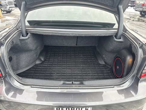 Used 2018 Dodge Charger GT image 32