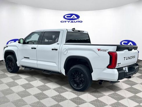 Used 2023 Toyota Tundra SR5 w/ SR5 Convenience Package AWD/4WD image 4