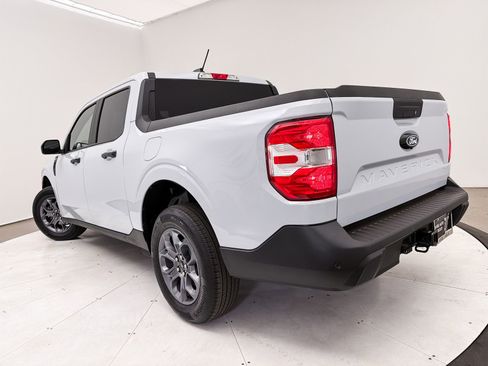Used 2025 Ford Maverick XLT w/ XLT Luxury Package FWD image 8