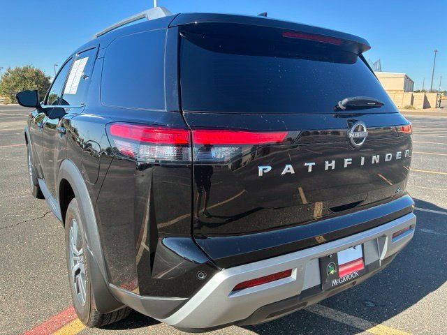 Certified 2024 Nissan Pathfinder SL FWD image 4