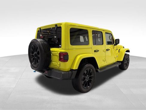 Used 2023 Jeep Wrangler Unlimited Sahara image 6