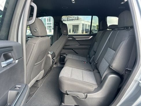 New 2025 GMC Acadia Elevation image 41