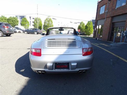 Used 2006 Porsche 911 Carrera S image 4