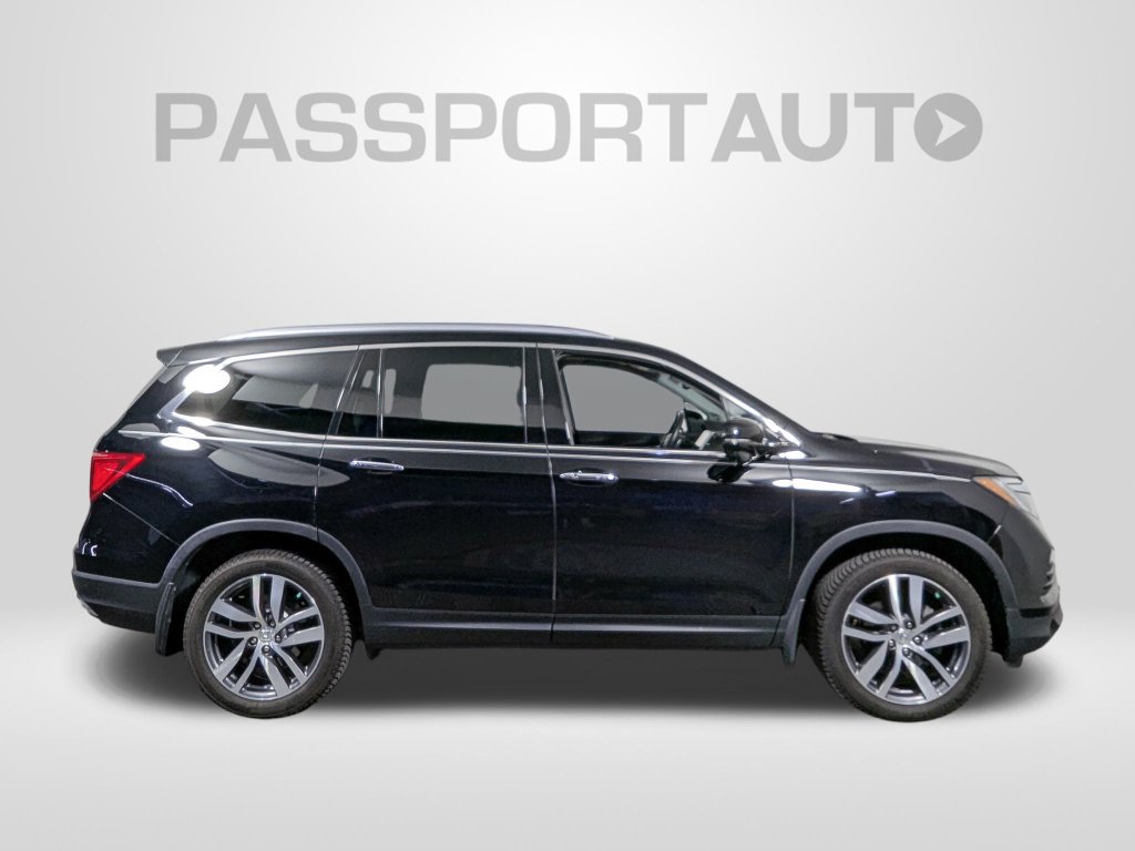 Used 2017 Honda Pilot Touring image 7