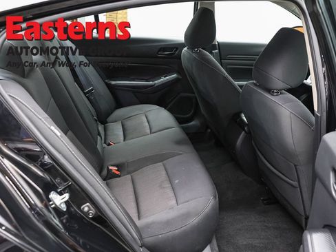 Used 2025 Nissan Altima 2.5 SV FWD image 21