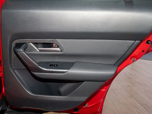 Used 2025 MAZDA CX-50 AWD 2.5 S w/ Weather Package image 17