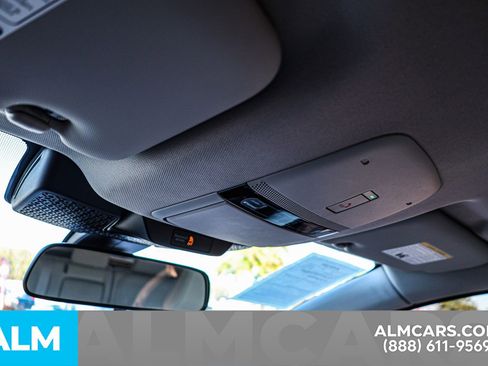 Used 2023 Nissan Ariya FWD image 50