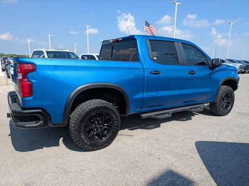 Certified 2023 Chevrolet Silverado 1500 ZR2 w/ Technology Package image 2