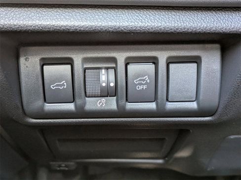 Certified 2025 Subaru Outback Limited w/ Popular Package #2 image 25