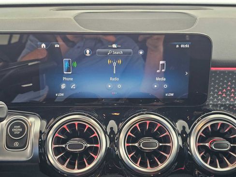 Certified 2025 Mercedes-Benz GLB 250 image 25