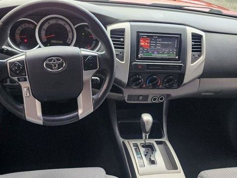 Used 2015 Toyota Tacoma PreRunner w/ TRD Sport Package RWD image 24