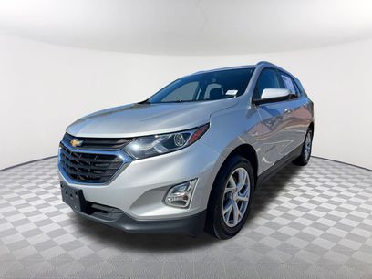 Used 2019 Chevrolet Equinox LT w/ Sun & Navigation Package