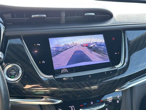 Used 2020 Cadillac XT6 Premium Luxury image 20
