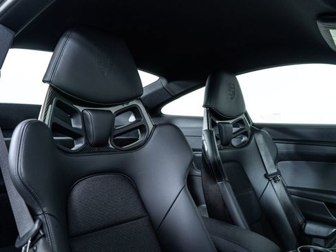 Used 2022 Porsche 911 GT3 image 25
