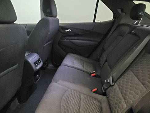 Used 2018 Chevrolet Equinox LT AWD/4WD image 18