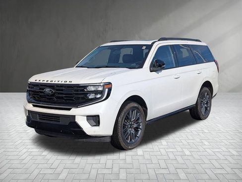 New 2025 Ford Expedition Platinum w/ Stealth Performance Package image 2