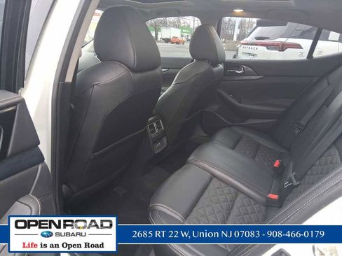 Used 2019 Nissan Maxima Platinum w/ Sport Mat Group image 10