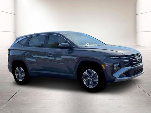 New 2026 Hyundai Tucson Blue SE AWD/4WD image 10