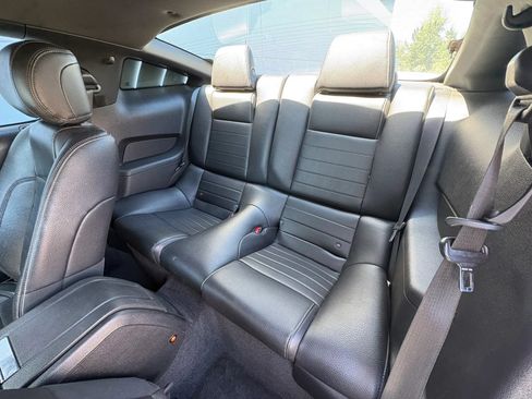 Used 2011 Ford Mustang GT Premium w/ Electronics Pkg RWD image 12
