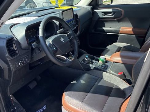 Used 2021 Ford Bronco Sport Outer Banks w/ Outer Banks Package (96D) AWD/4WD image 10