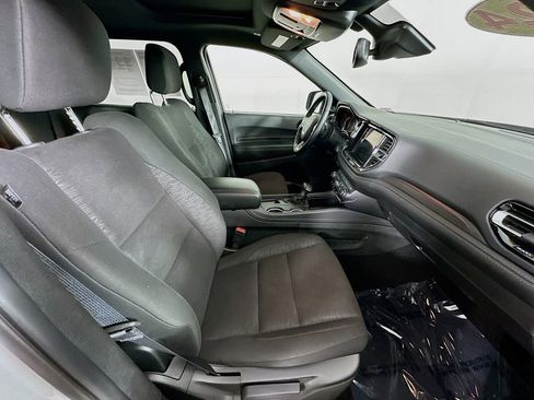 Certified 2024 Dodge Durango SXT image 40