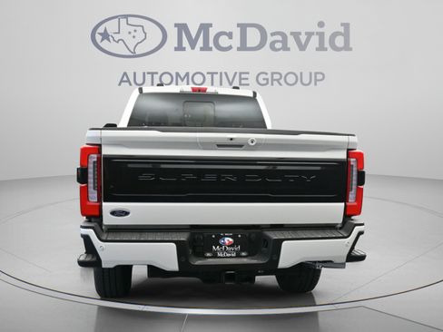 Used 2026 Ford F250 Platinum AWD/4WD image 7