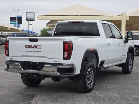 Certified 2025 GMC Sierra 2500 SLE w/ SLE Convenience Package image 7
