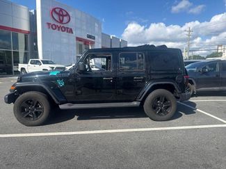 Used 2022 Jeep Wrangler Unlimited Sahara AWD/4WD video 1