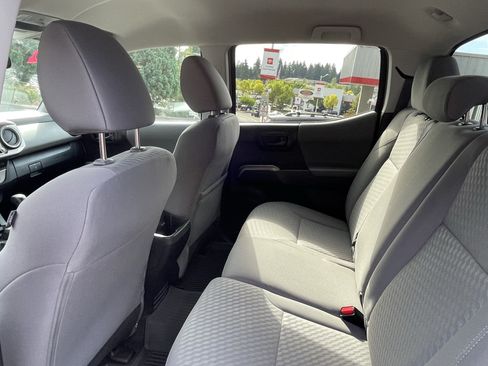 Certified 2023 Toyota Tacoma SR5 AWD/4WD image 13