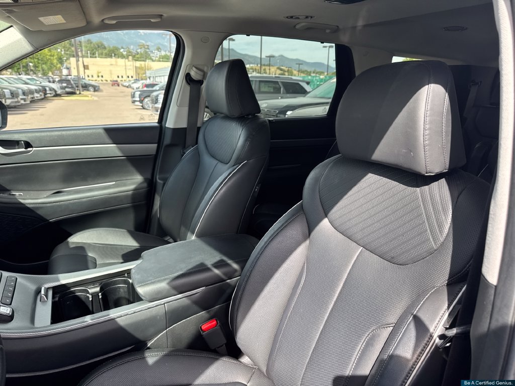 Certified 2024 Hyundai Palisade SEL w/ Premium Package AWD/4WD image 30