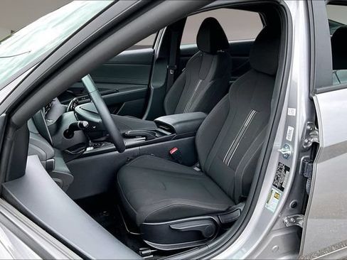 Used 2026 Hyundai Elantra Sport FWD image 20