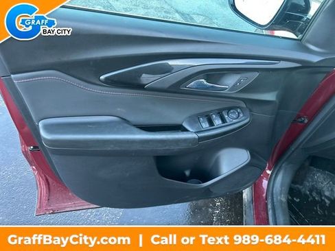 Used 2023 Chevrolet TrailBlazer RS w/ Convenience Package image 10