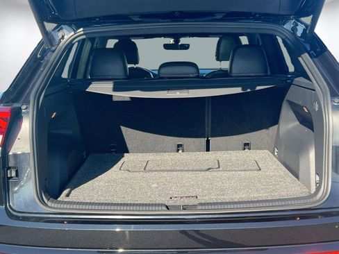 Certified 2023 Volkswagen Atlas Cross Sport SE w/ Panoramic Sunroof Package image 27