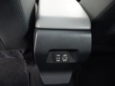 Certified 2024 Subaru Crosstrek 2.0i Premium AWD/4WD image 33