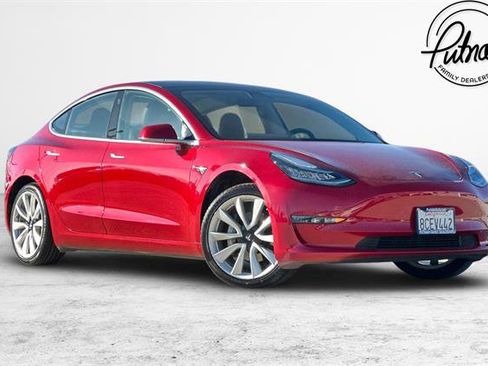Used 2017 Tesla Model 3 Long Range image 1