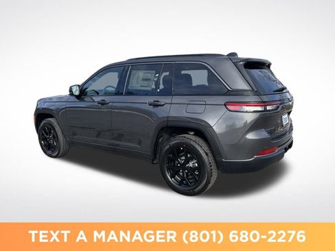 New 2026 Jeep Grand Cherokee Altitude AWD/4WD image 3