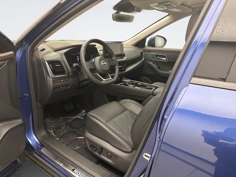 Used 2023 Nissan Rogue Platinum AWD/4WD image 10