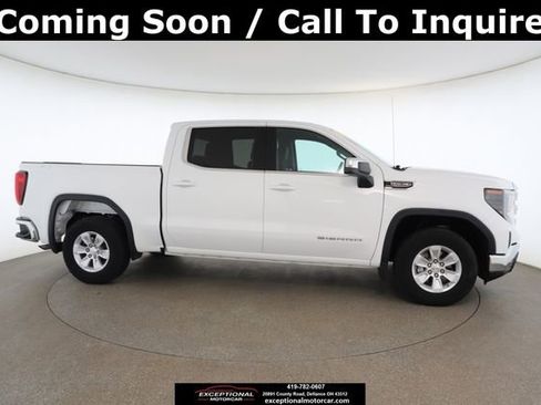Used 2023 GMC Sierra 1500 SLE image 24